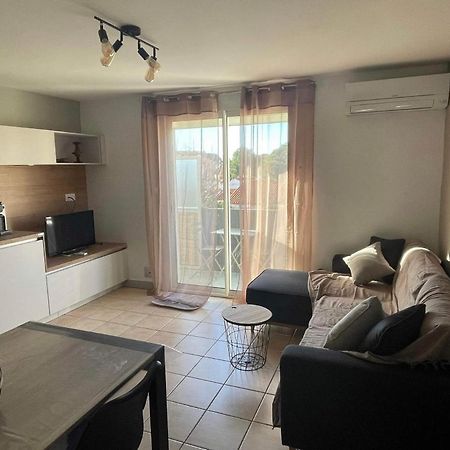 A 200M De La Mer Super Logement Cocoon 카네트 외부 사진