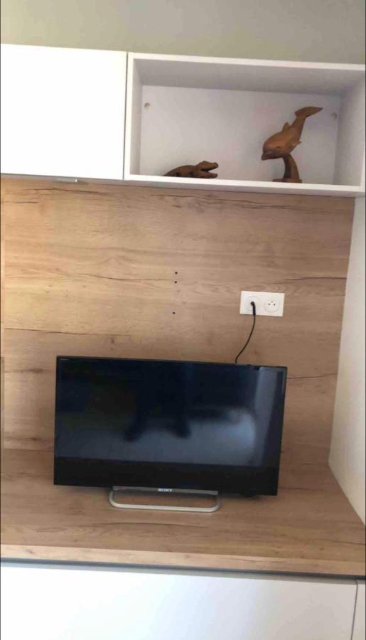 A 200M De La Mer Super Logement Cocoon 카네트 외부 사진